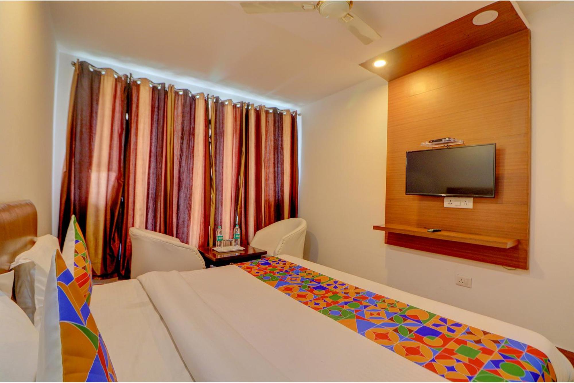 Fabhotel Sikka Royal Classic - Mall Road Mussoorie Exteriör bild
