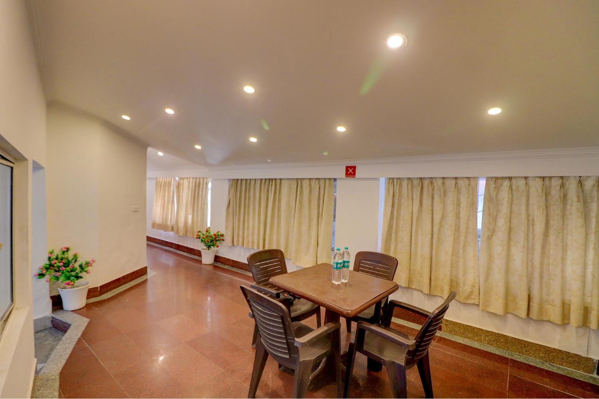Fabhotel Sikka Royal Classic - Mall Road Mussoorie Exteriör bild